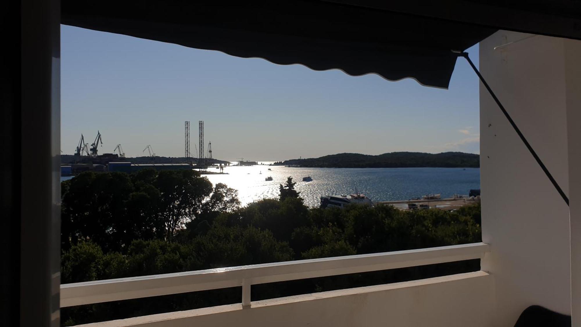 App Letta Sunset Pula Apartment Luaran gambar